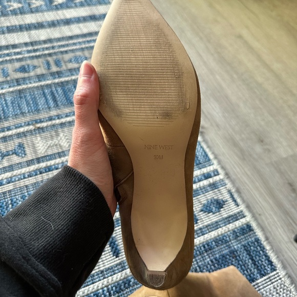 Suede tan Nine West boots - Picture 5 of 5